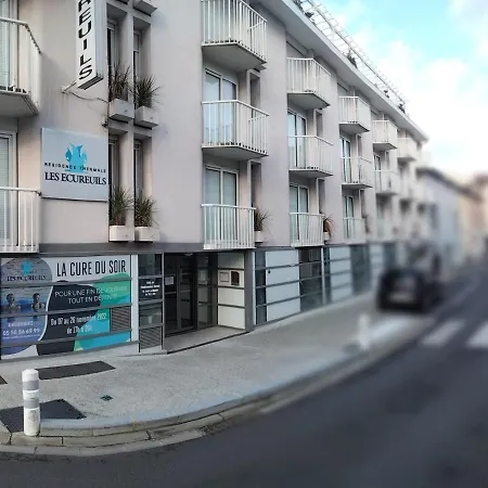 Thermes Les Ecureuils-dax 2*