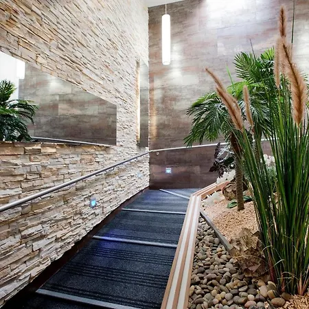 Thermes Les Ecureuils 2*
