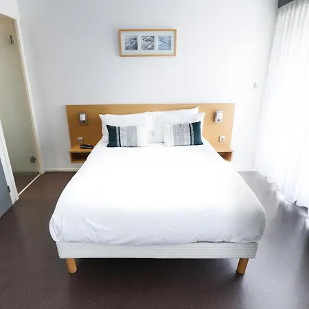 Thermes Les Ecureuils-dax Hotel